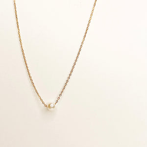 Dainty Single Pearl Gold Necklace