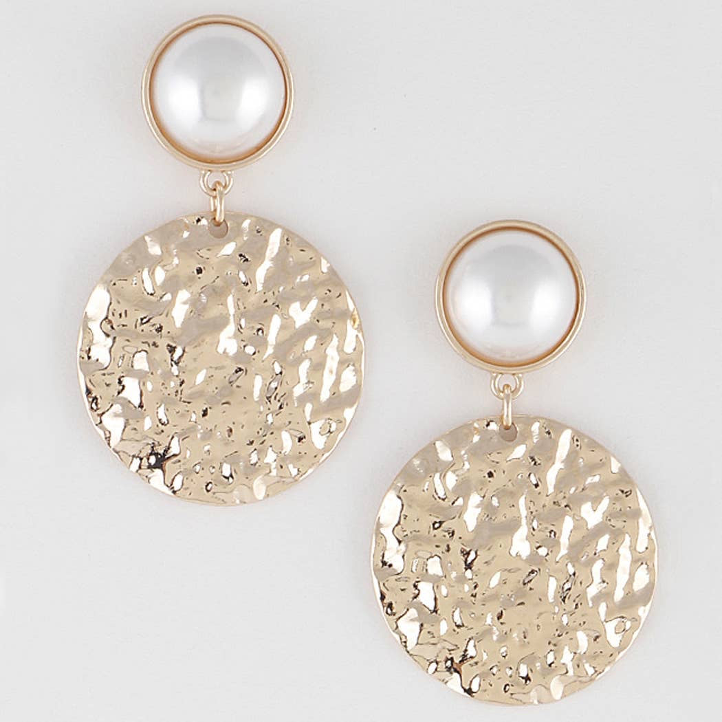 Hammered Plate with Pearl Earrings