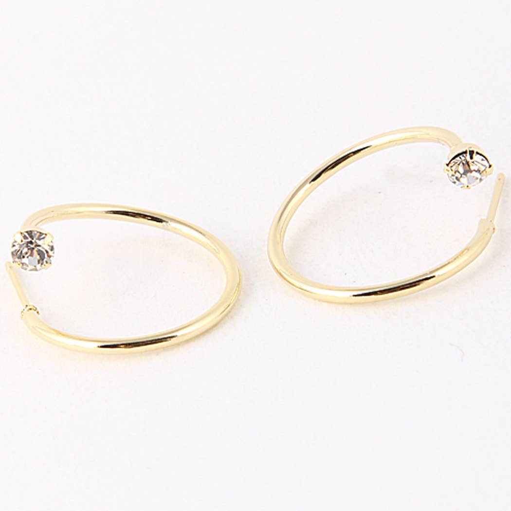 Swirling Crystal Stud Earring